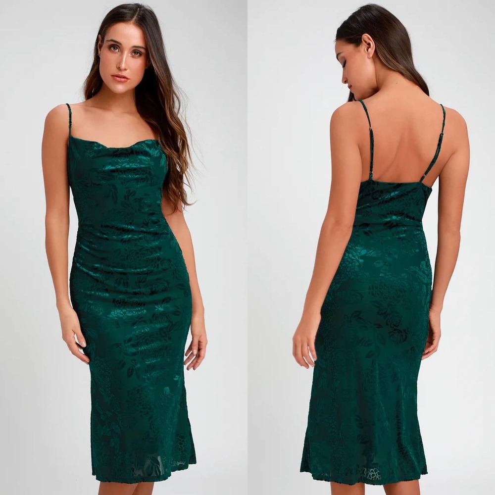 Lulus Noelle Forest Green Velvet Cowl Midi Dress
